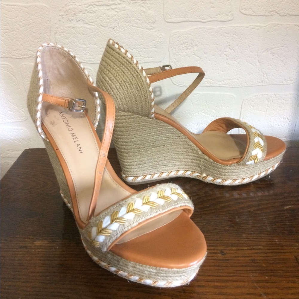 Antonio Melani wedges